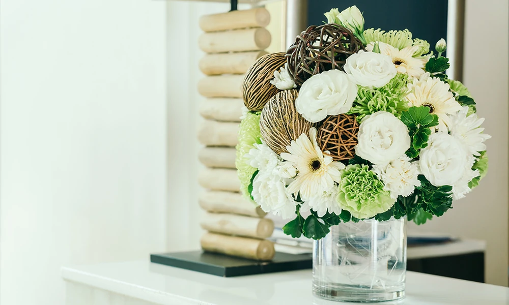 Custom-Matching Congratulatory Floral Hues to Corporate Identity Guidelines